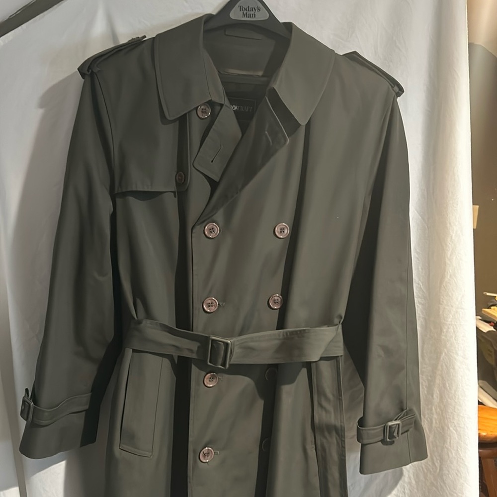 Double breasted trenchcoat with lining